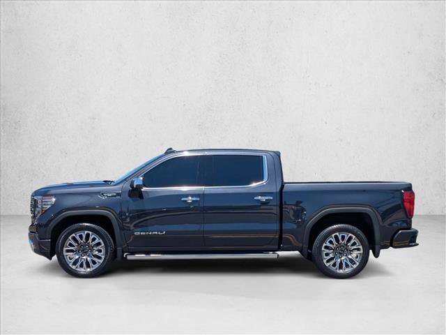 Used 2023 GMC Sierra 1500 Denali Ultimate AWD/4WD image 9