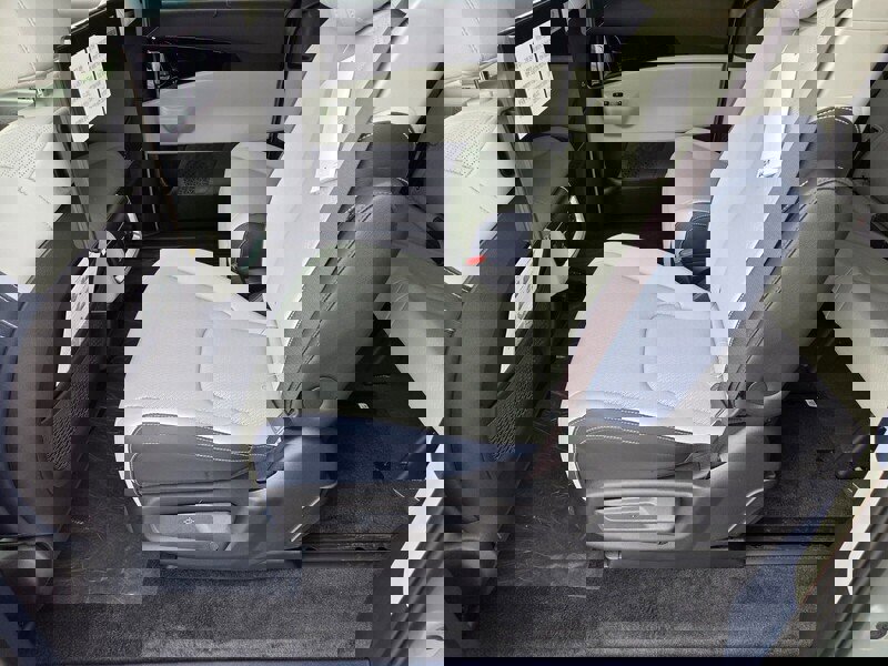 New 2026 Kia Carnival SX Prestige image 8