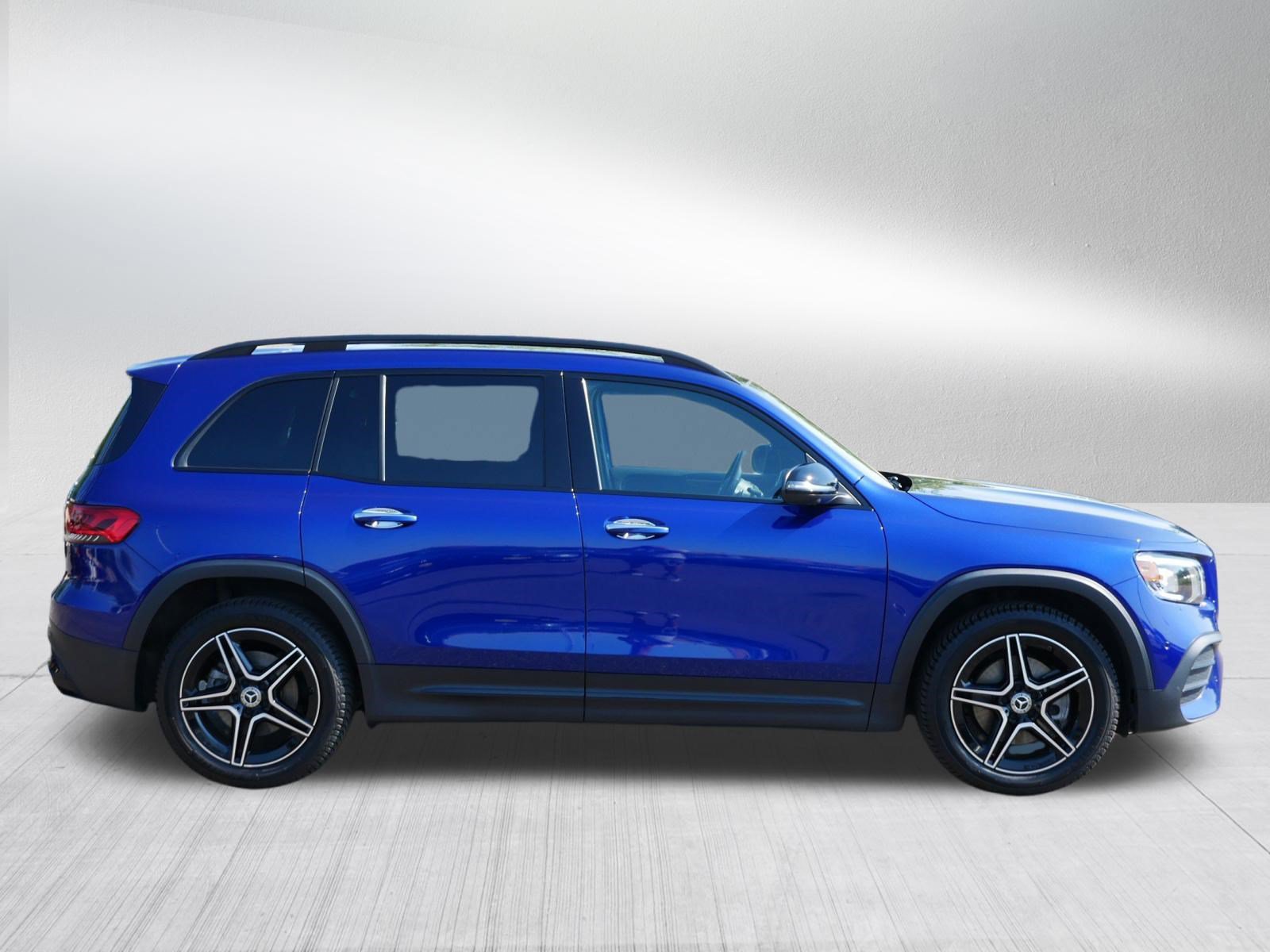 Used 2022 Mercedes-Benz GLB 250 4MATIC image 8