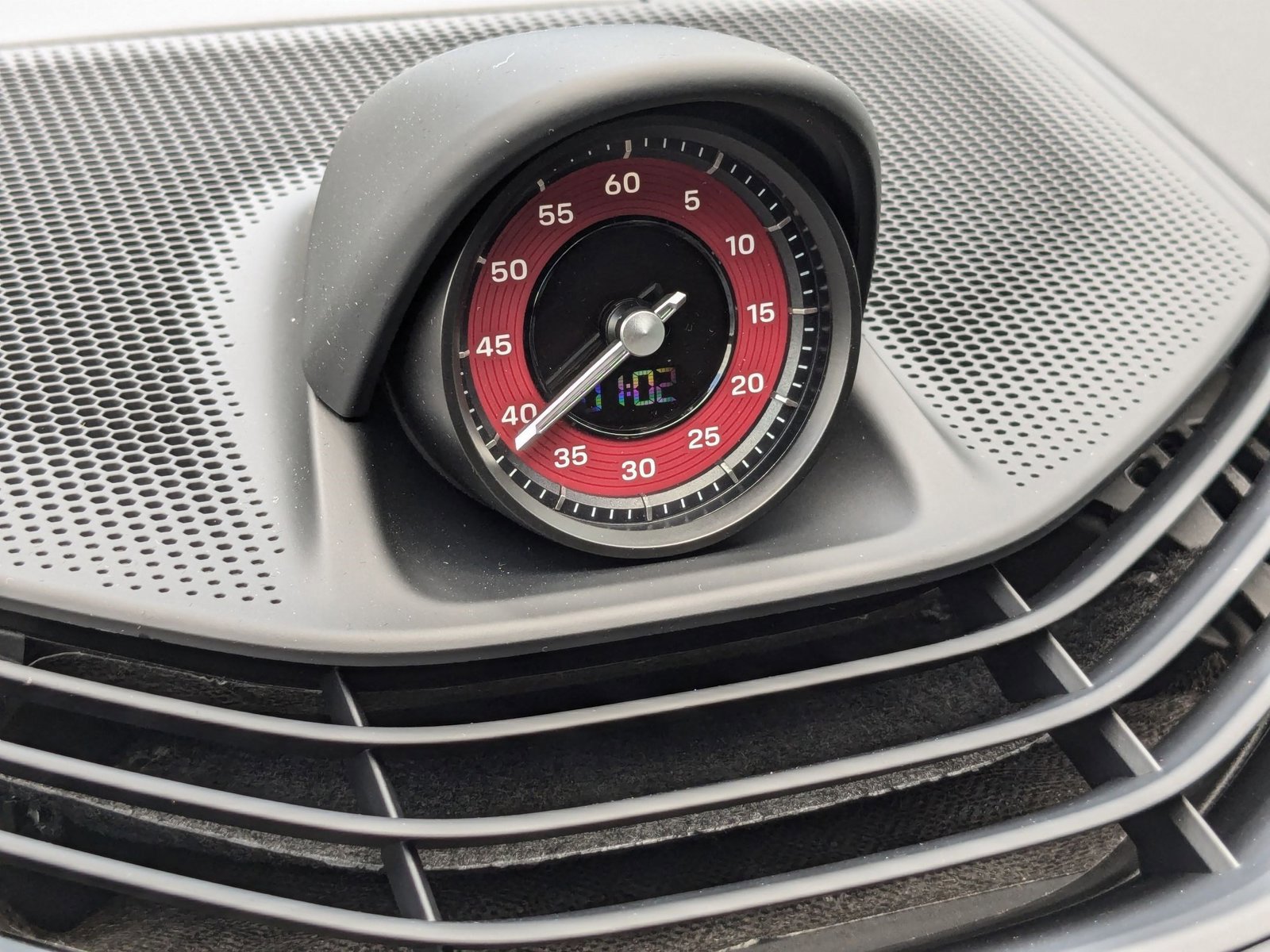 New 2025 Porsche Taycan GTS image 21