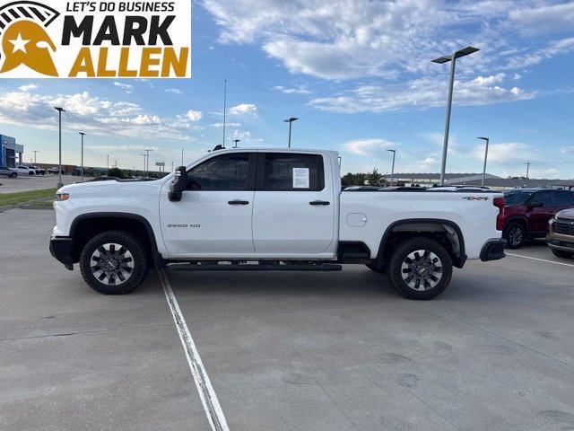 Used 2024 Chevrolet Silverado 2500 Custom w/ Custom Value Package AWD/4WD image 3