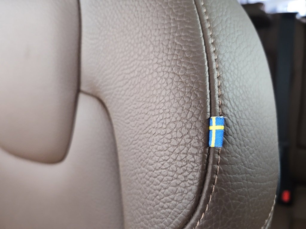 Used 2021 Volvo XC60 T8 Inscription Expression image 28