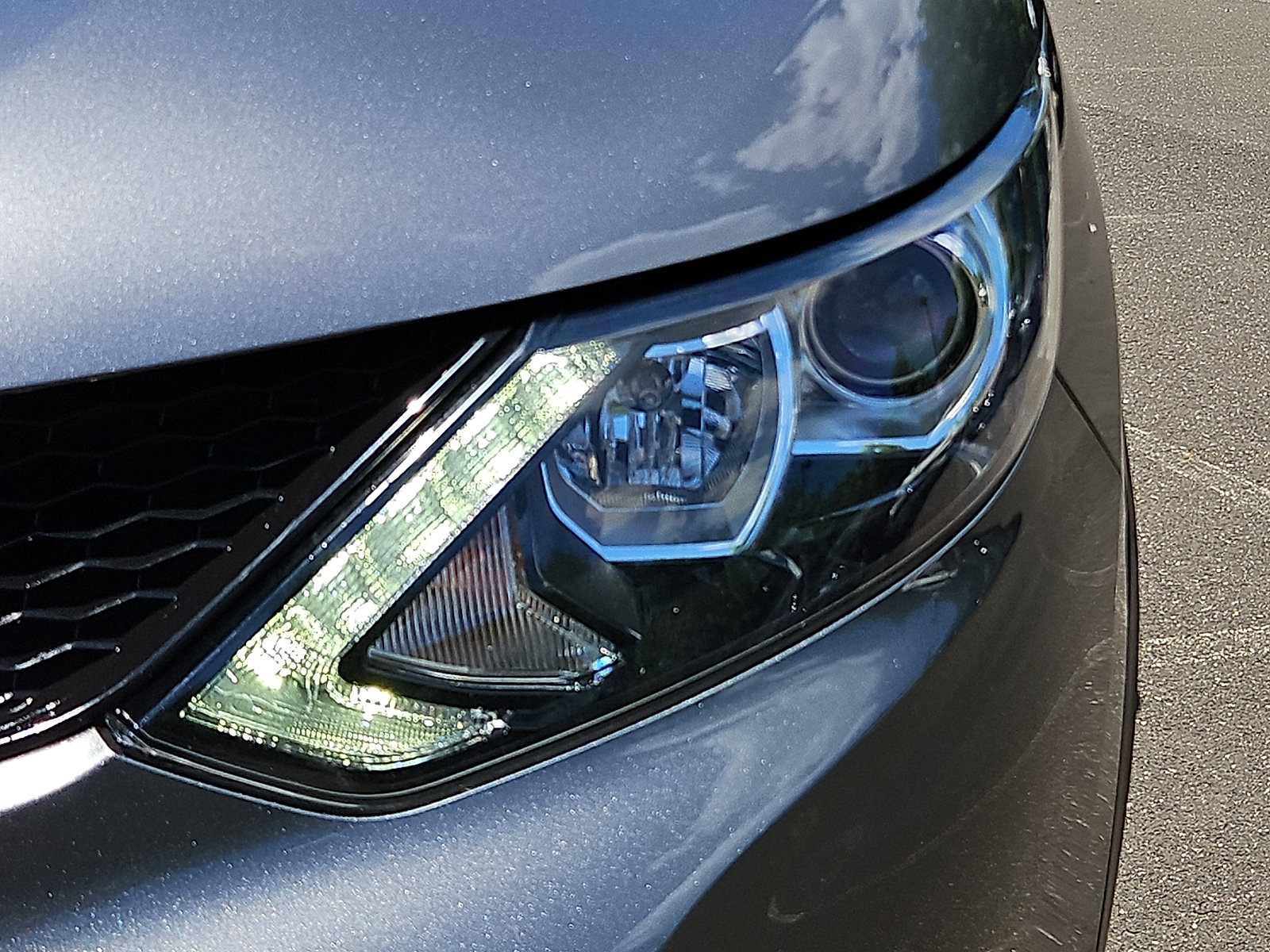 Certified 2019 Nissan Rogue Sport S w/ Appearance Package AWD/4WD image 9