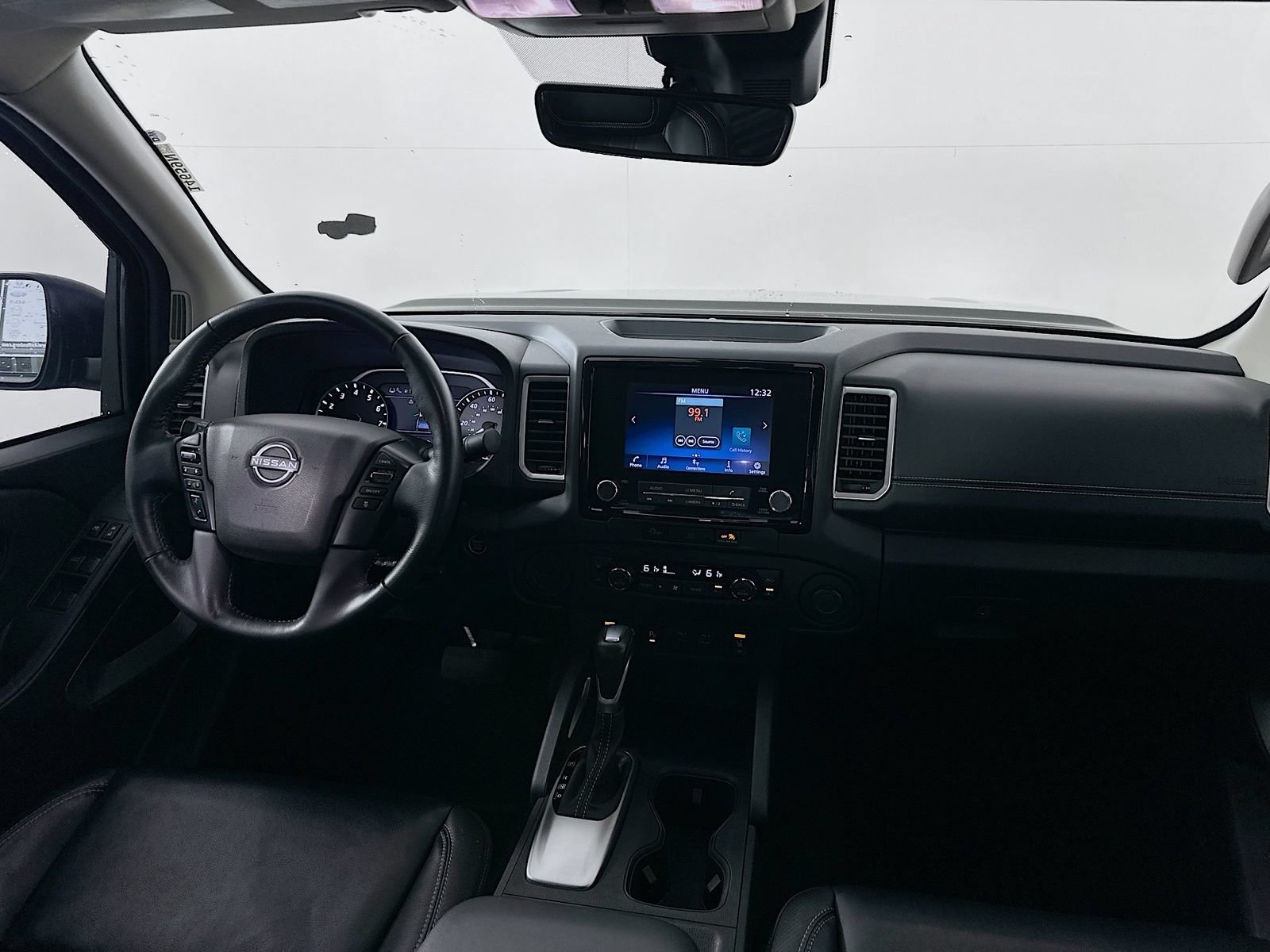 Certified 2024 Nissan Frontier SL w/ Technology Package RWD image 24