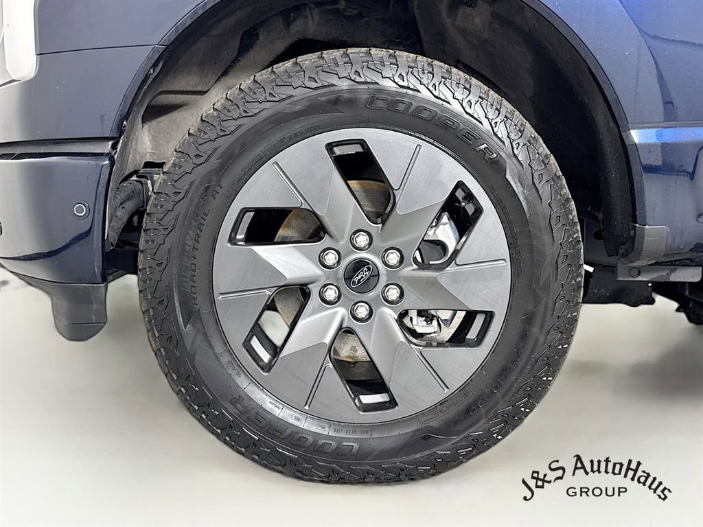Used 2023 Ford F150 Lightning Lariat w/ Equipment Group 511A High AWD/4WD image 39