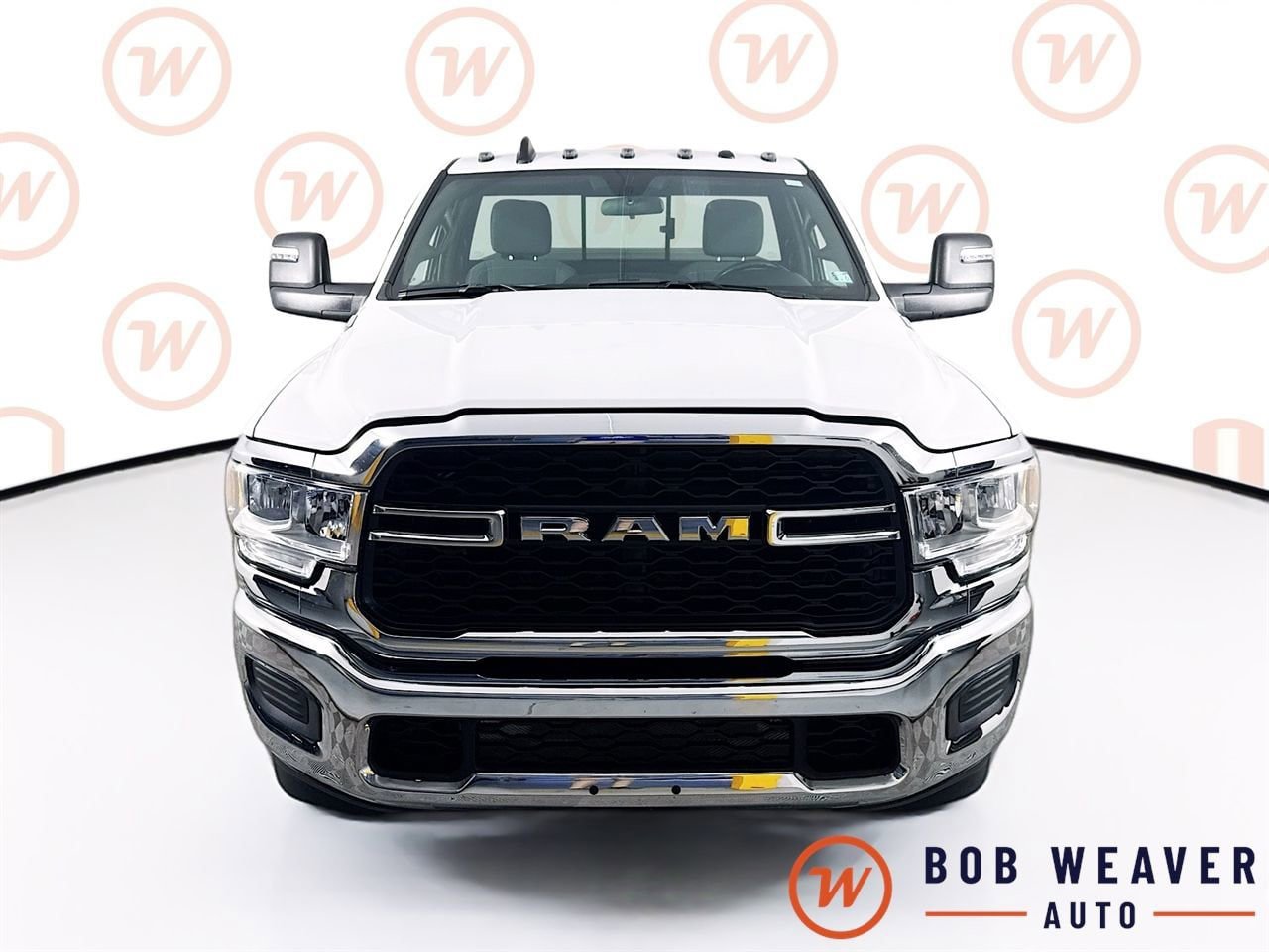 Used 2024 RAM 2500 Tradesman w/ Chrome Appearance Group AWD/4WD image 2