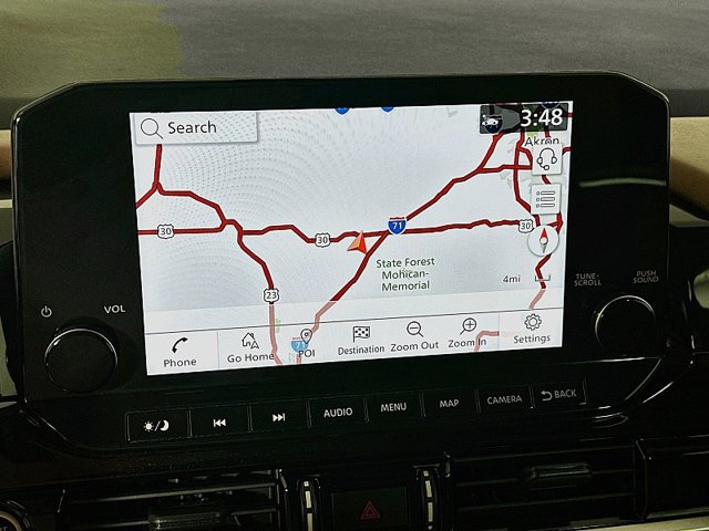 Used 2023 Nissan Pathfinder Platinum AWD/4WD image 16