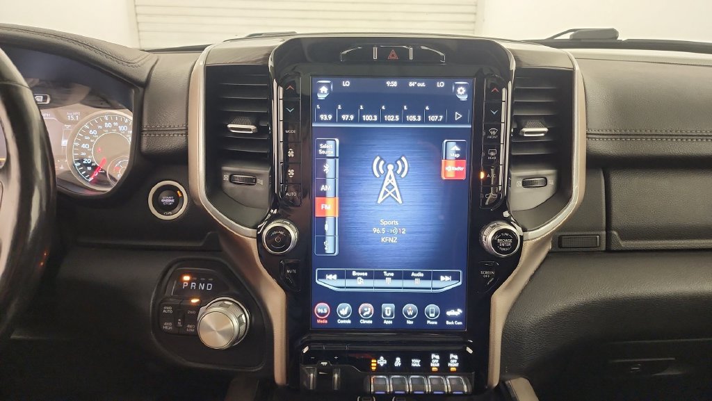 Used 2020 RAM 1500 Laramie AWD/4WD image 13