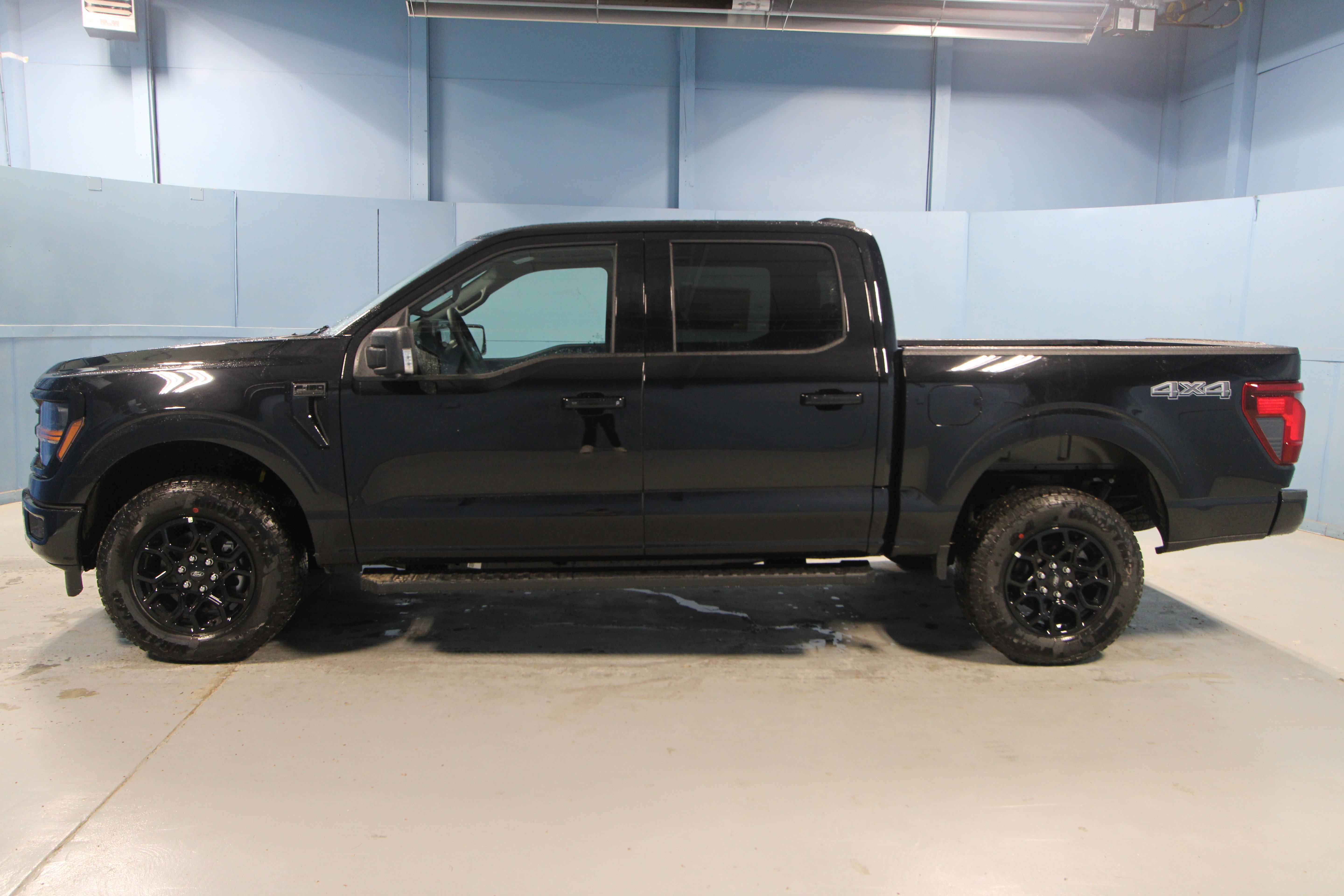 New 2026 Ford F150 XLT w/ Equipment Group 302A MID AWD/4WD image 24