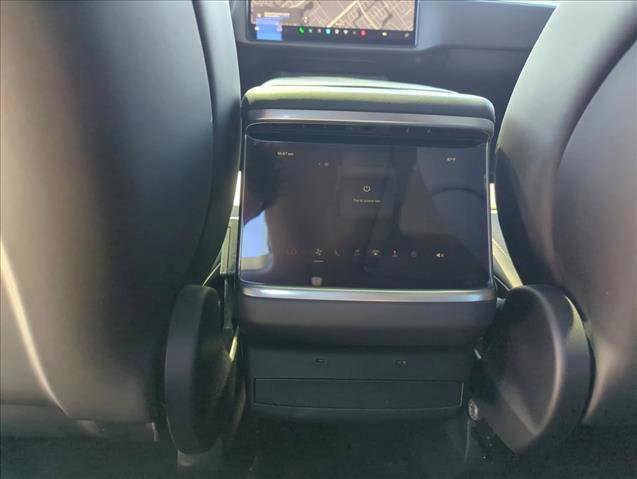 Used 2022 Tesla Model X AWD/4WD image 18