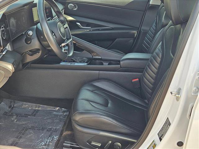 Used 2024 Hyundai Elantra Limited FWD image 17