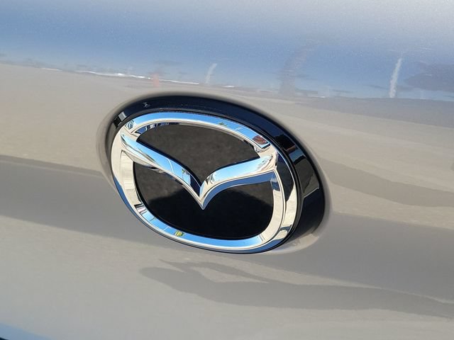 Used 2025 MAZDA MAZDA3 s FWD image 27