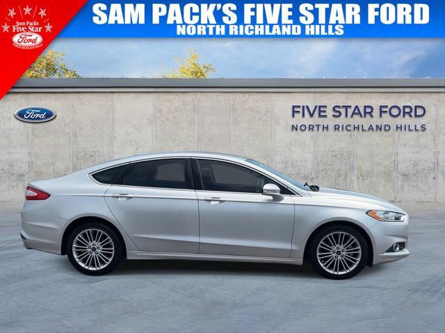 Used 2014 Ford Fusion SE w/ Equipment Group 202A FWD image 10