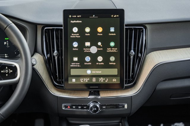 New 2026 Volvo XC60 T8 Plus w/ Protection Package Premier image 20