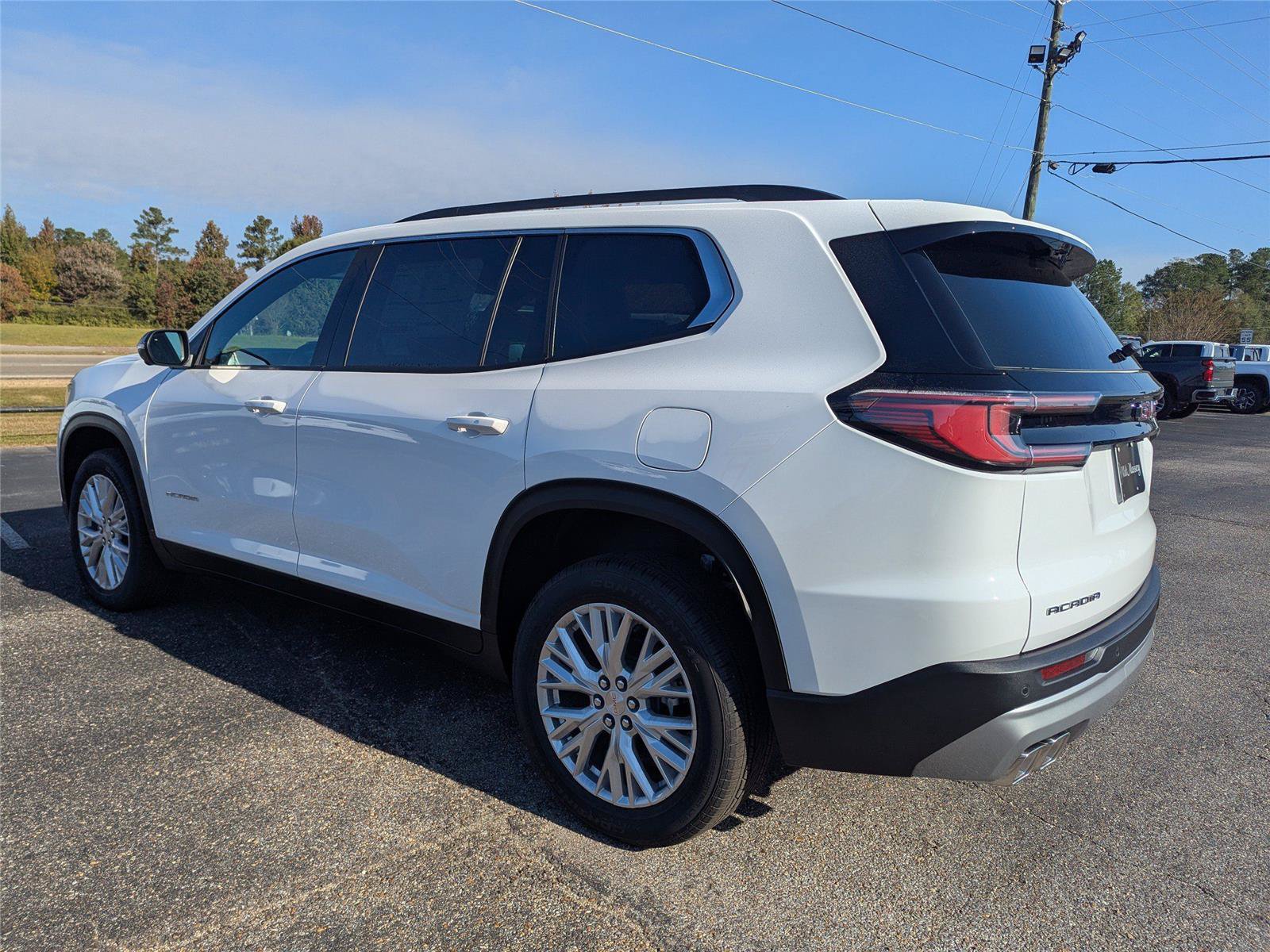 New 2026 GMC Acadia Elevation w/ Elevation Premium Package FWD image 5