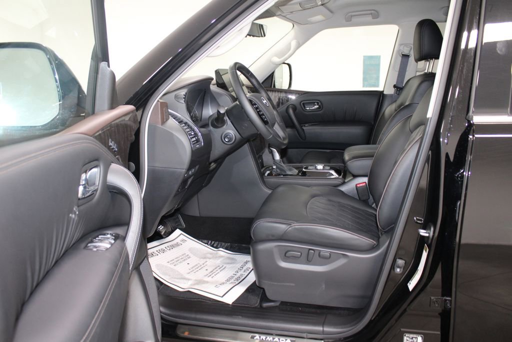 Used 2024 Nissan Armada Platinum w/ Captain's Chairs Package image 22