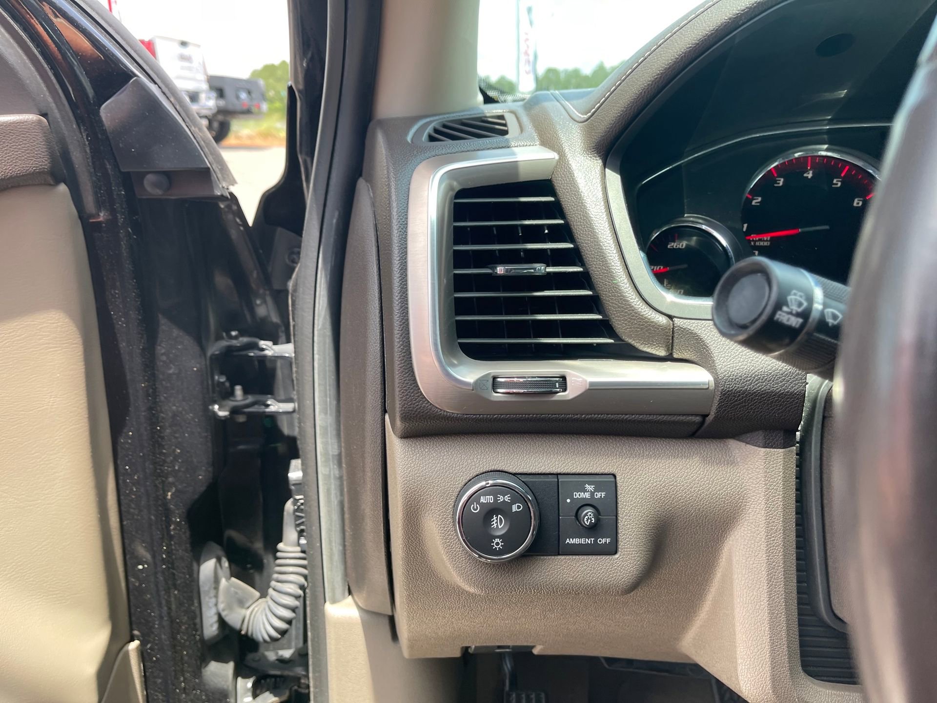 Used 2015 GMC Acadia Denali FWD image 14