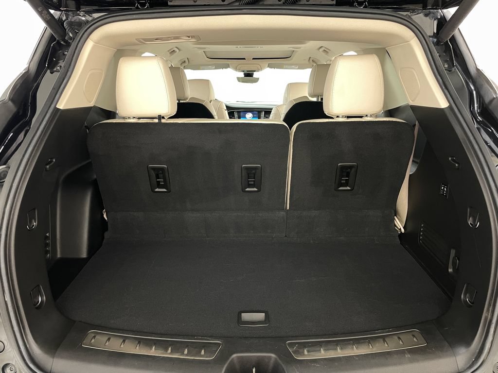 Certified 2022 Buick Enclave Avenir w/ Avenir Technology Package AWD/4WD image 49