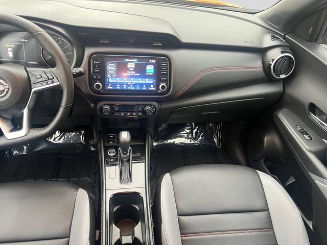 Used 2024 Nissan Kicks SR w/ SR Premium Package FWD image 15