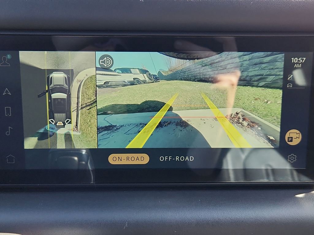 Used 2022 Land Rover Defender 110 X-Dynamic HSE image 21