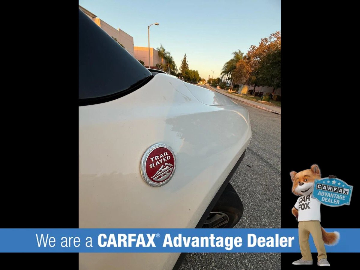Used 2020 Jeep Compass Trailhawk AWD/4WD image 28