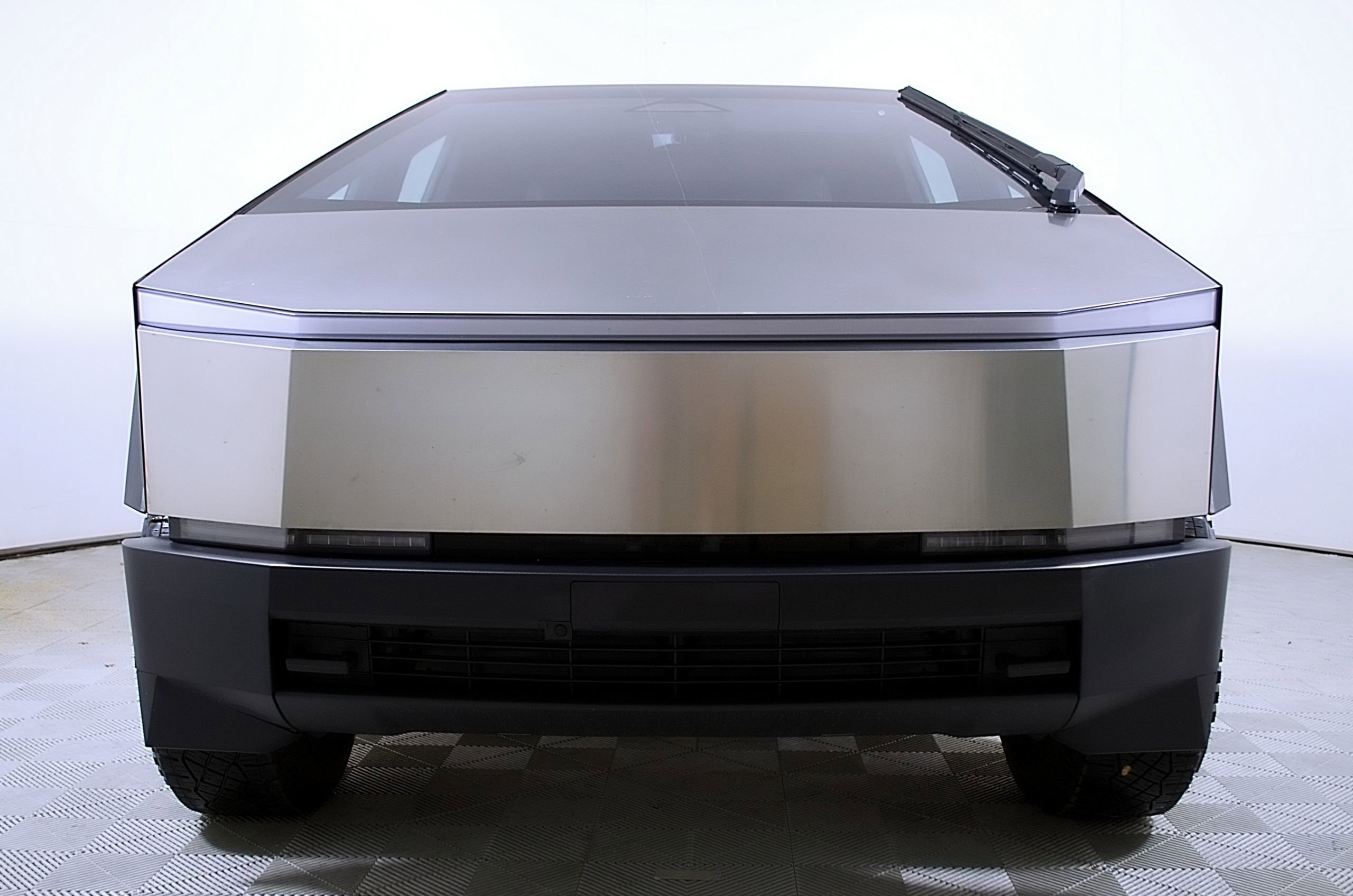 Used 2024 Tesla Cybertruck Cyberbeast image 5