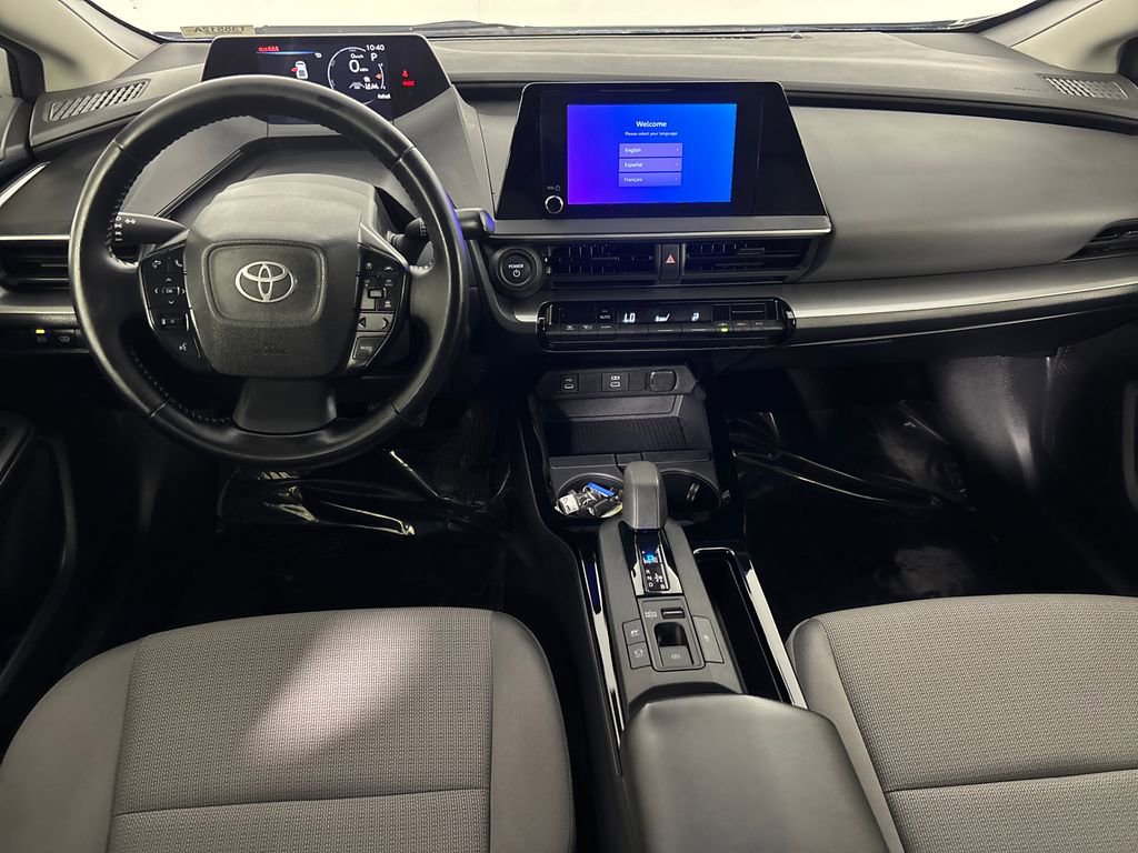 Used 2024 Toyota Prius LE image 28