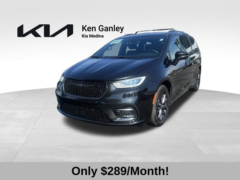 Used 2021 Chrysler Pacifica Touring-L w/ S Appearance Package