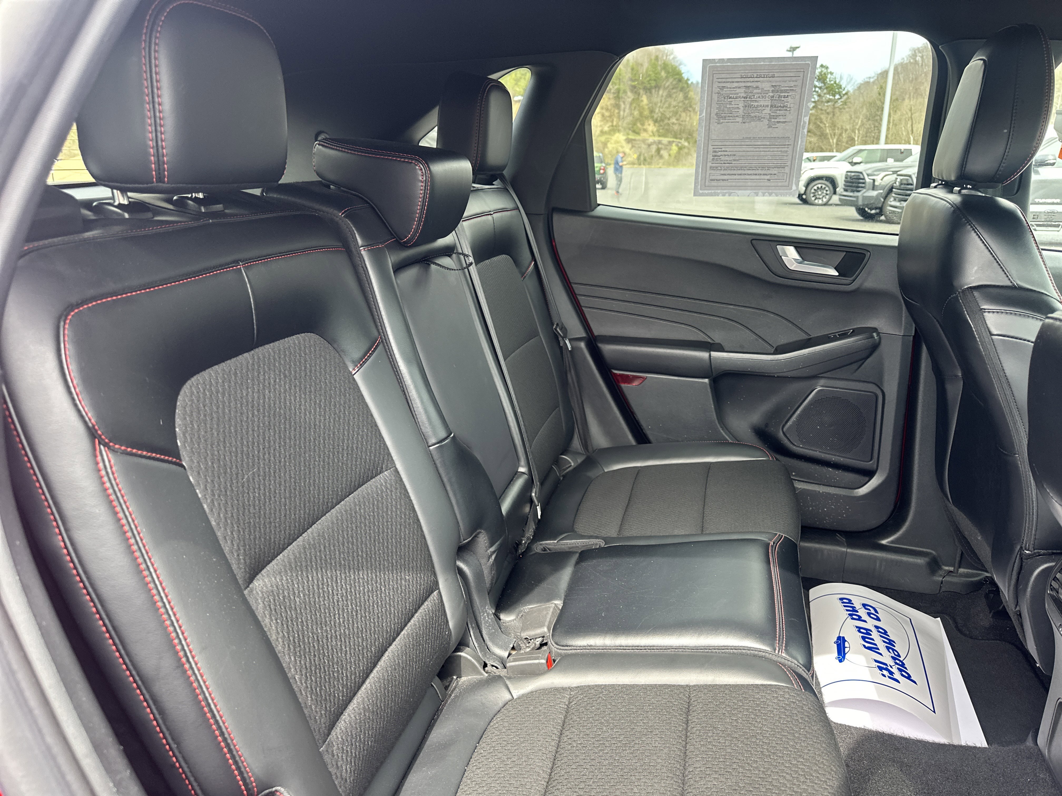 Used 2025 Ford Escape ST-Line image 24