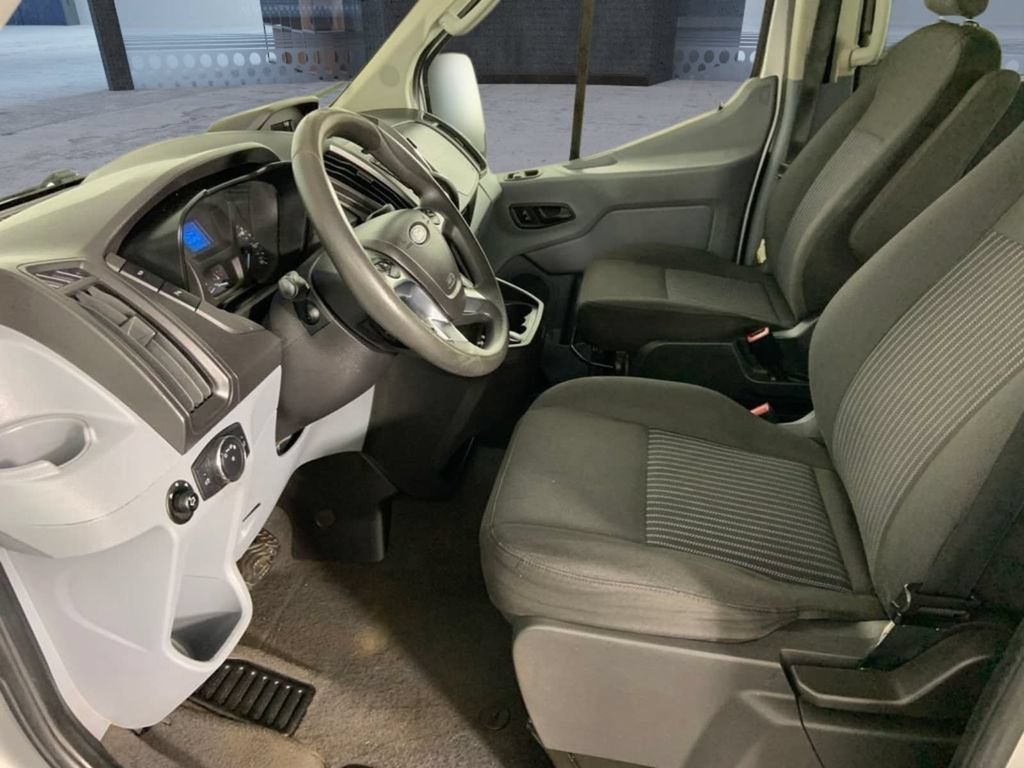 Used 2018 Ford Transit 350 XLT RWD image 17