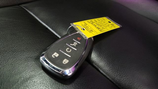 Used 2022 Chevrolet Traverse LT w/ LT Premium Package image 15