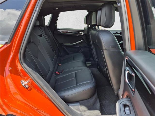 Used 2022 Porsche Macan AWD/4WD image 20