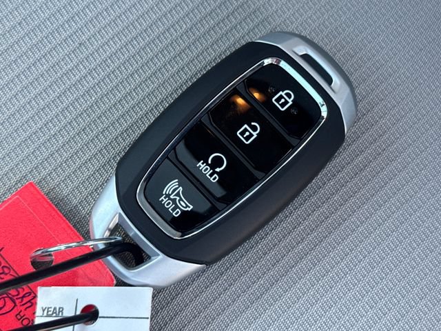Certified 2026 Hyundai Venue SEL FWD image 29
