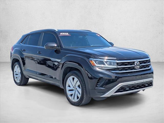 Used 2021 Volkswagen Atlas Cross Sport SE w/ Panoramic Sunroof Package FWD image 3