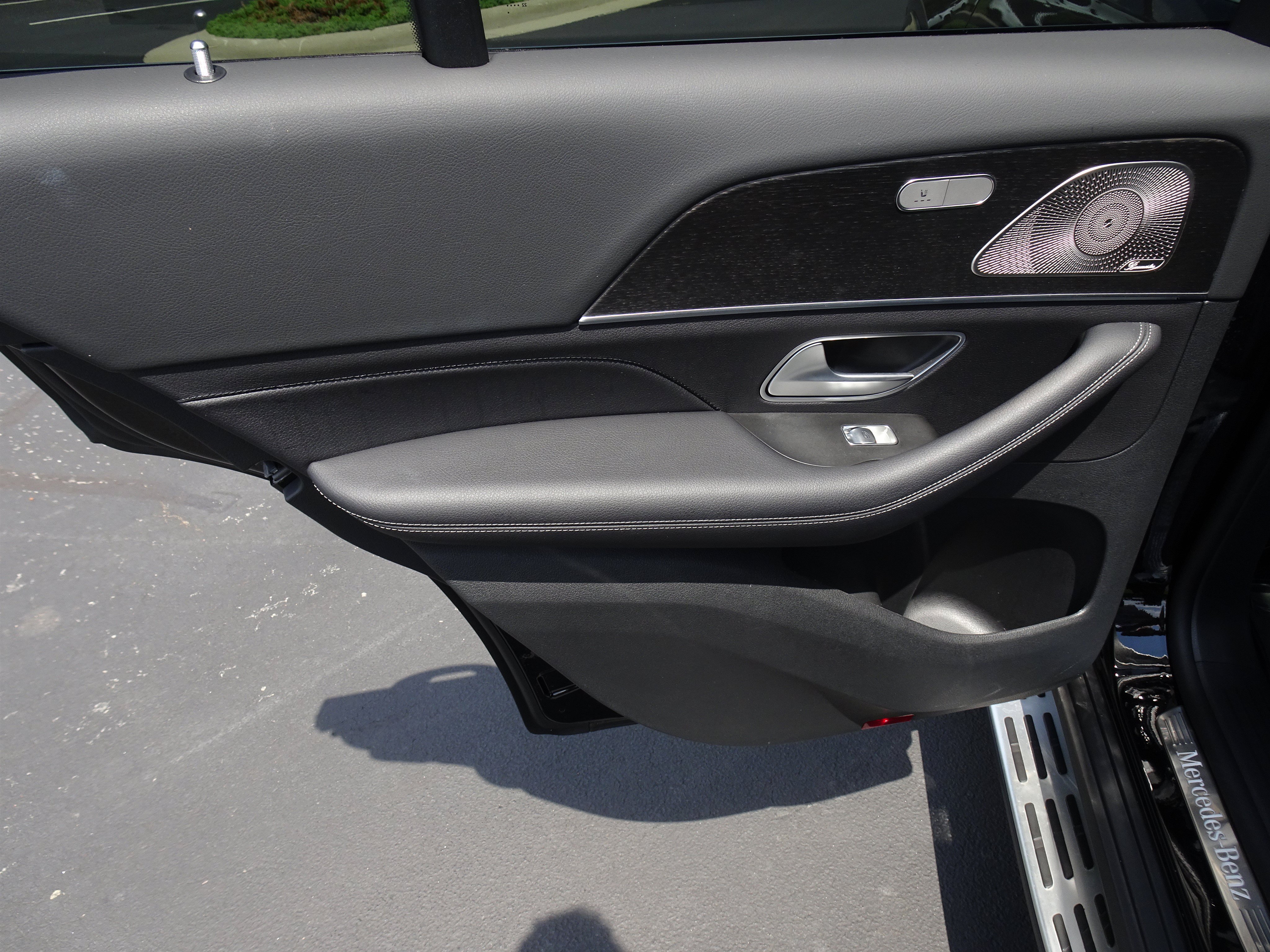 Used 2023 Mercedes-Benz GLE 350 4MATIC image 19