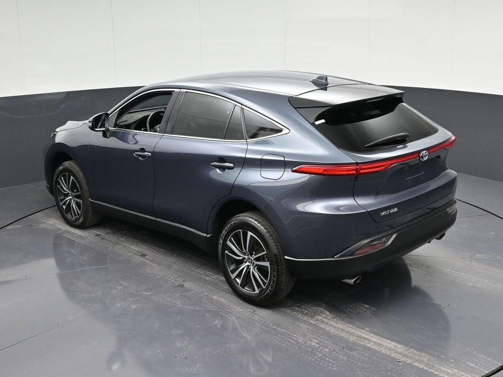 Used 2023 Toyota Venza LE image 25