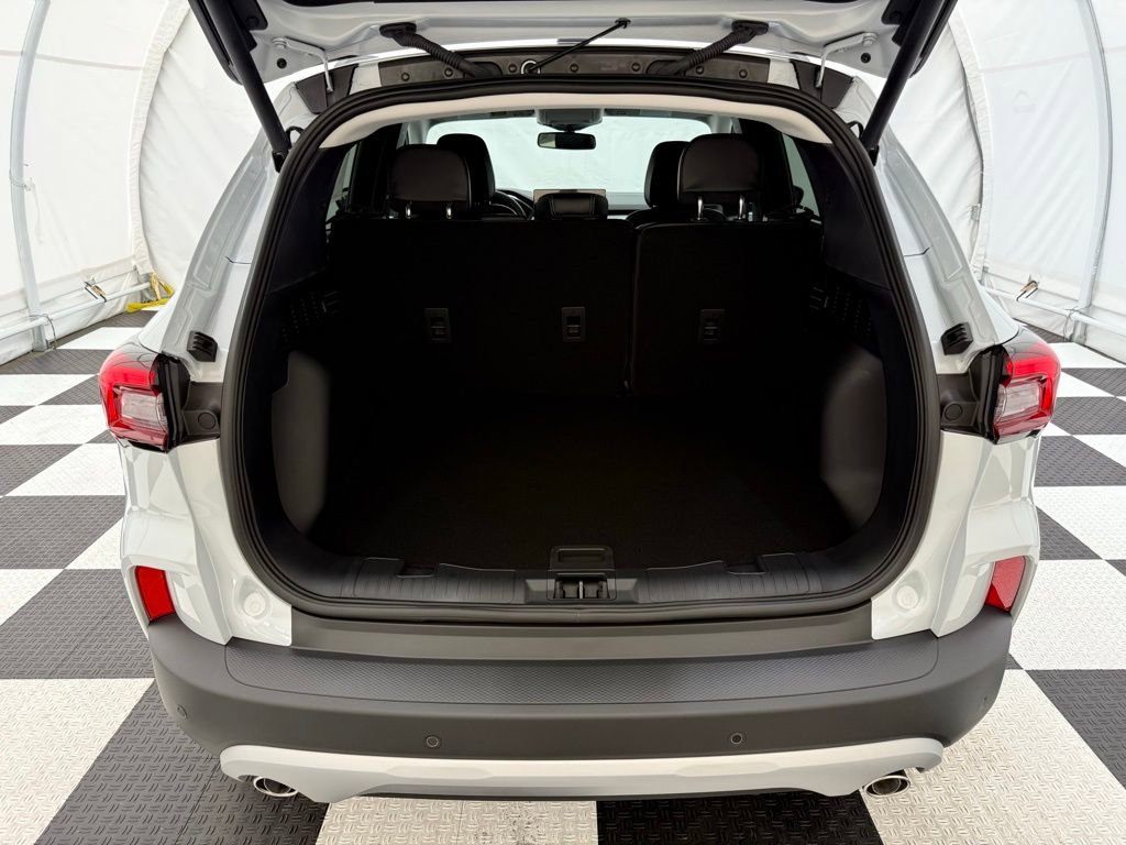 New 2025 Ford Escape SE w/ PHEV Premium Package image 4