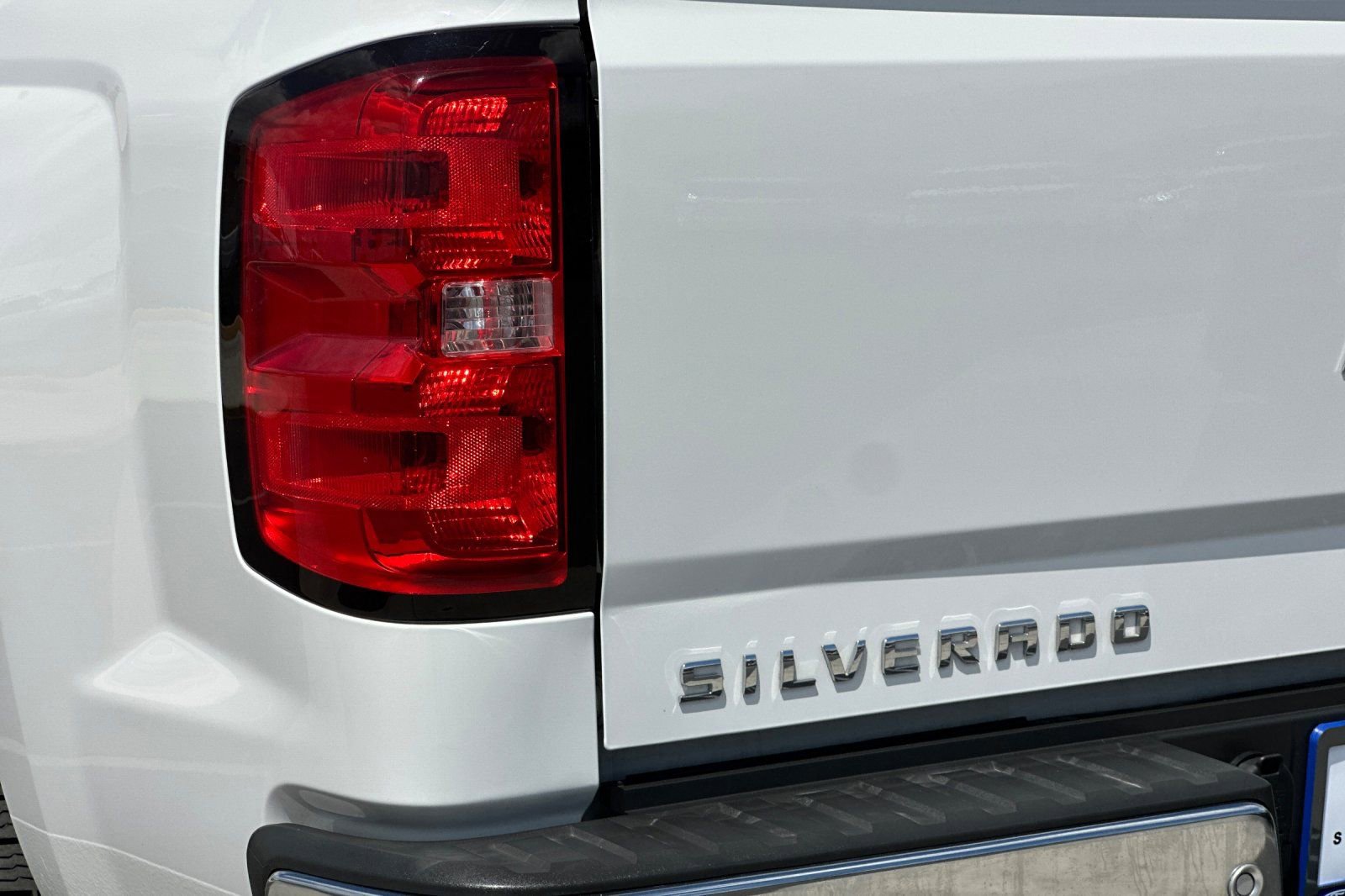 Used 2015 Chevrolet Silverado 1500 LTZ w/ Driver Alert Package RWD image 25