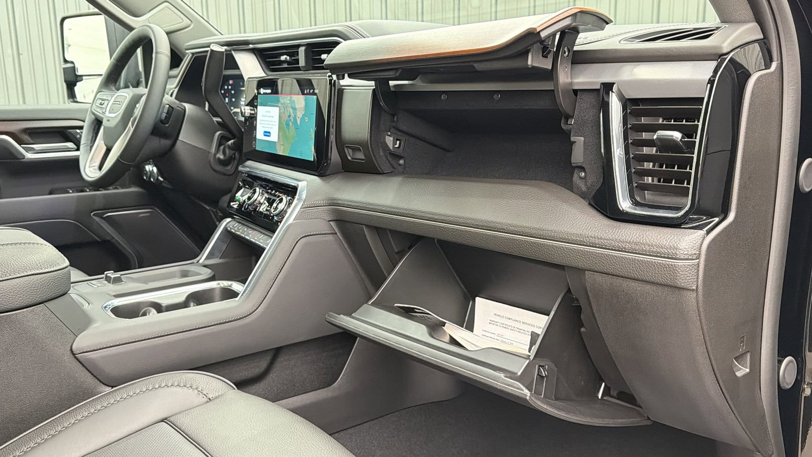 Used 2025 GMC Sierra 3500 Denali w/ Denali Reserve Package image 40