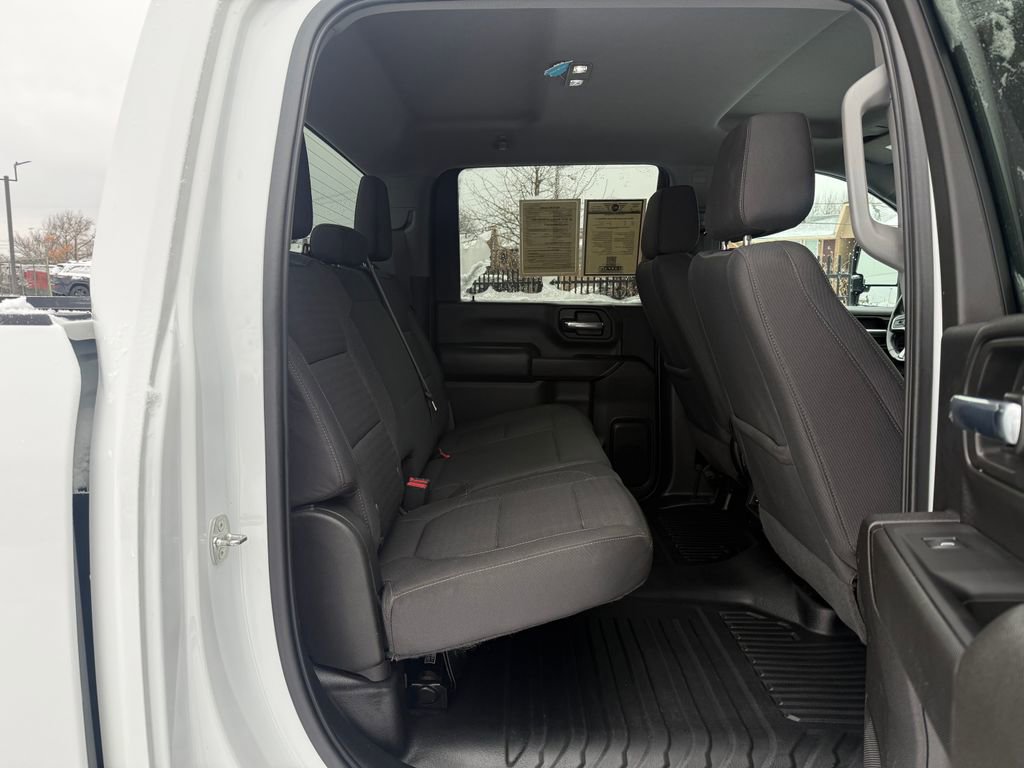 Used 2023 Chevrolet Silverado 3500 LT w/ Convenience Package image 17