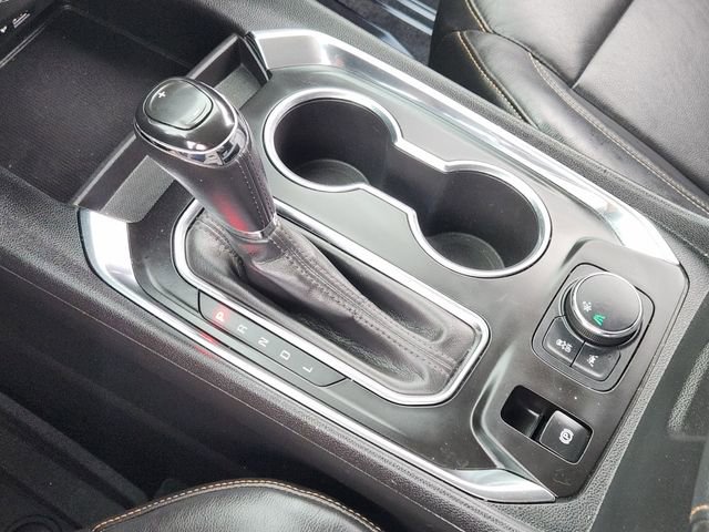 Used 2020 Chevrolet Traverse RS w/ LPO, Floor Liner Package FWD image 23