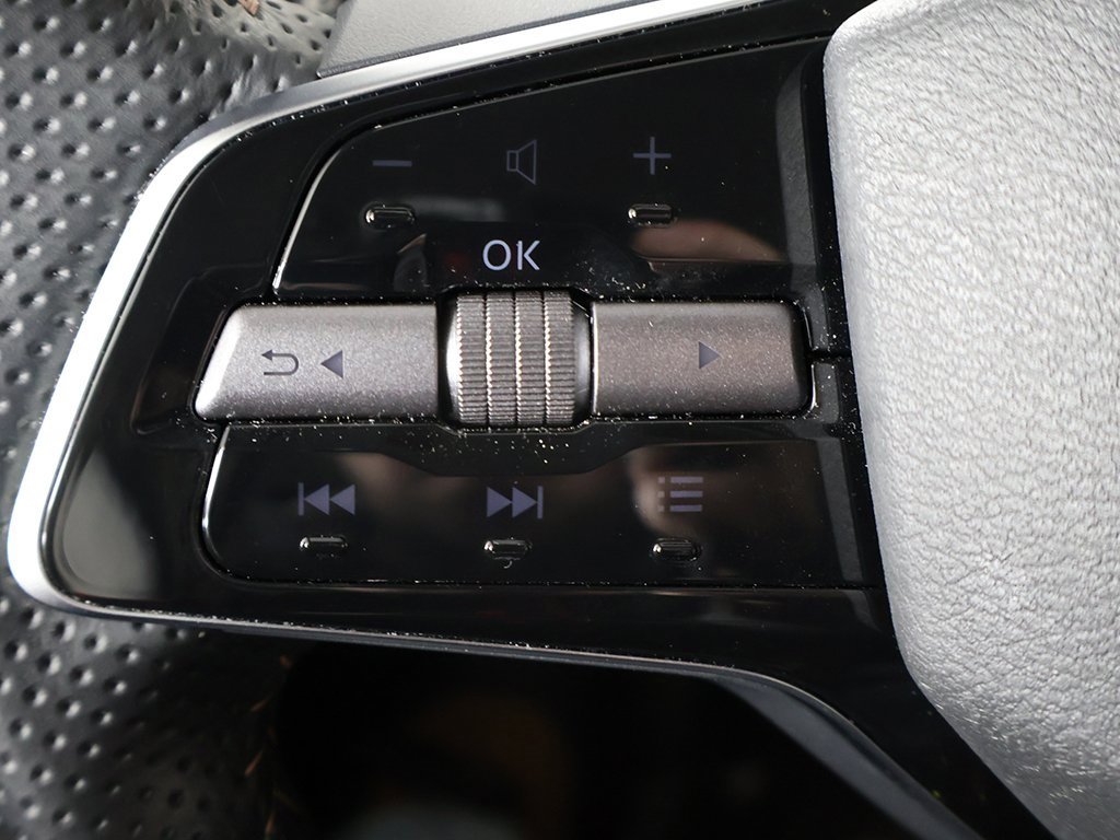 Used 2024 Nissan Ariya ENGAGE+ e-4ORCE image 36