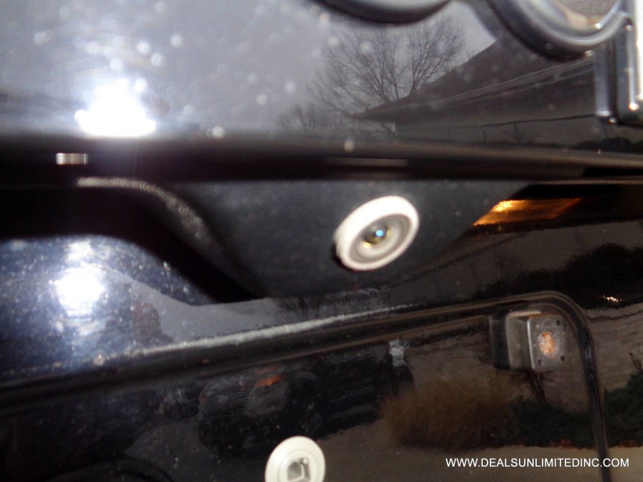 Used 2017 Jeep Renegade Latitude w/ Cold Weather Group image 19