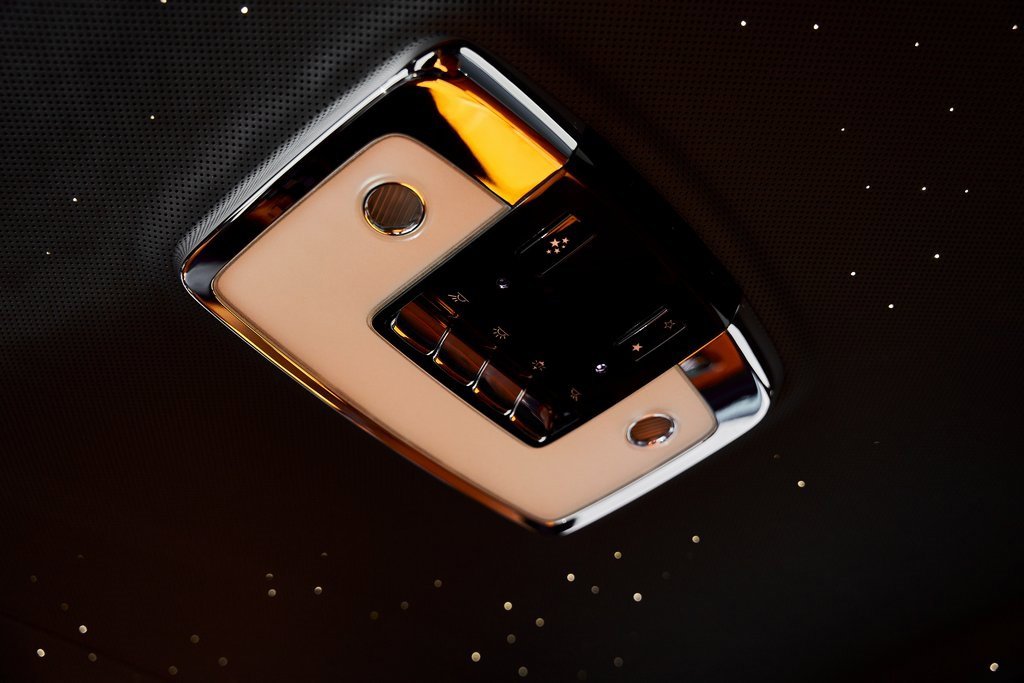 Used 2024 Rolls-Royce Cullinan Black Badge image 57