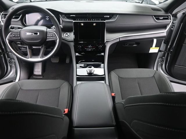 New 2026 Jeep Grand Cherokee L Laredo image 25