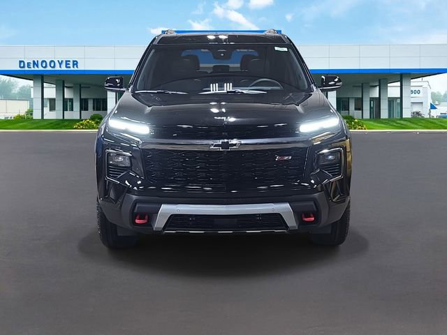New 2026 Chevrolet Traverse Z71 w/ Enhanced Driving Package image 3