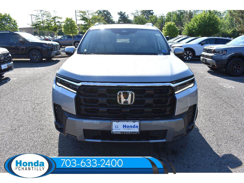 New 2026 Honda Pilot Touring video 2