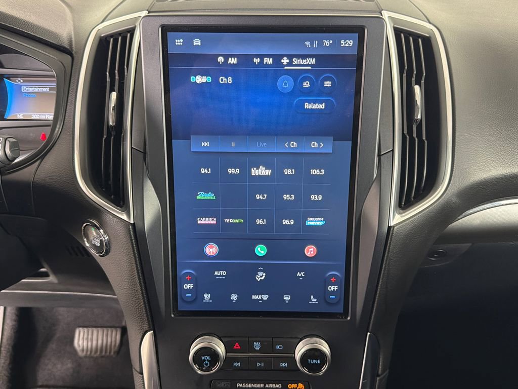 Used 2023 Ford Edge Titanium AWD/4WD image 29