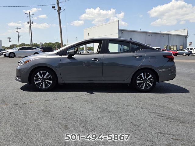 Used 2025 Nissan Versa SV FWD image 2