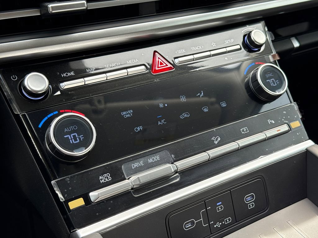 New 2026 Hyundai Santa Fe SE image 27